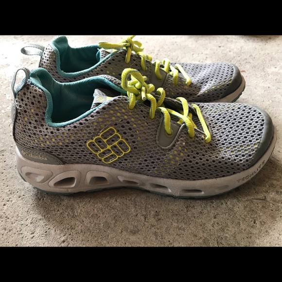 Columbia Shoes - Columbia Sneakers - Women’s - Size 7.5